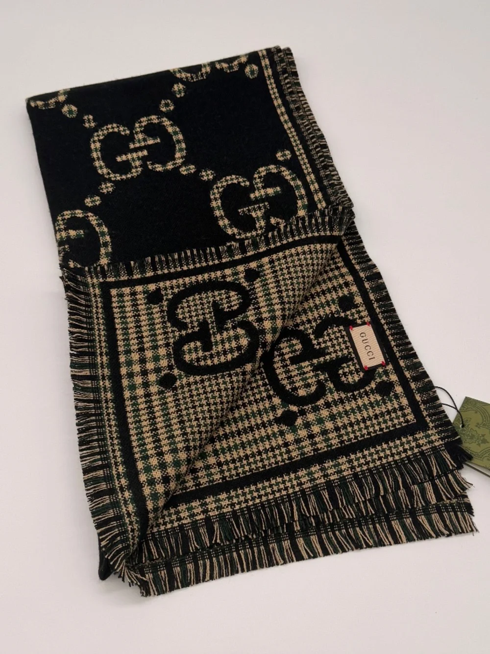 Gucci Jumbo GG Houndstooth Wool Scarf Green NWT